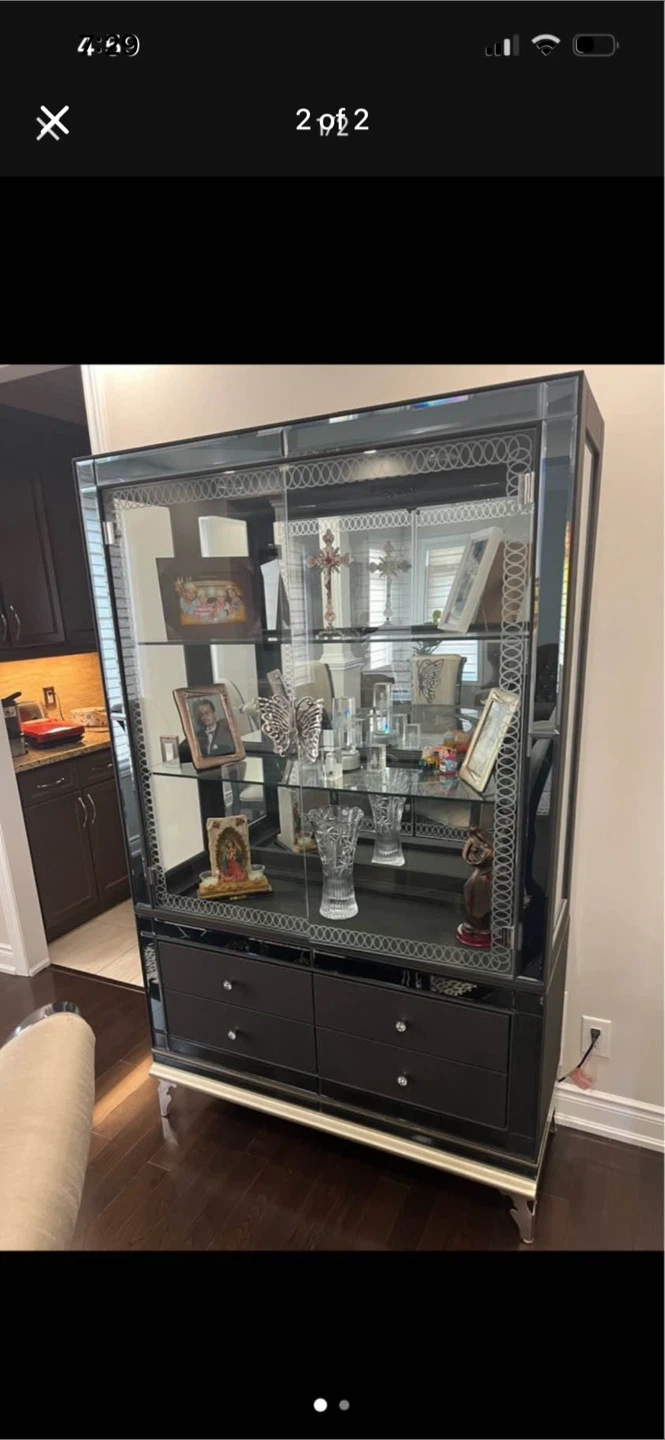 Mirrored Display Cabinet with Drawers