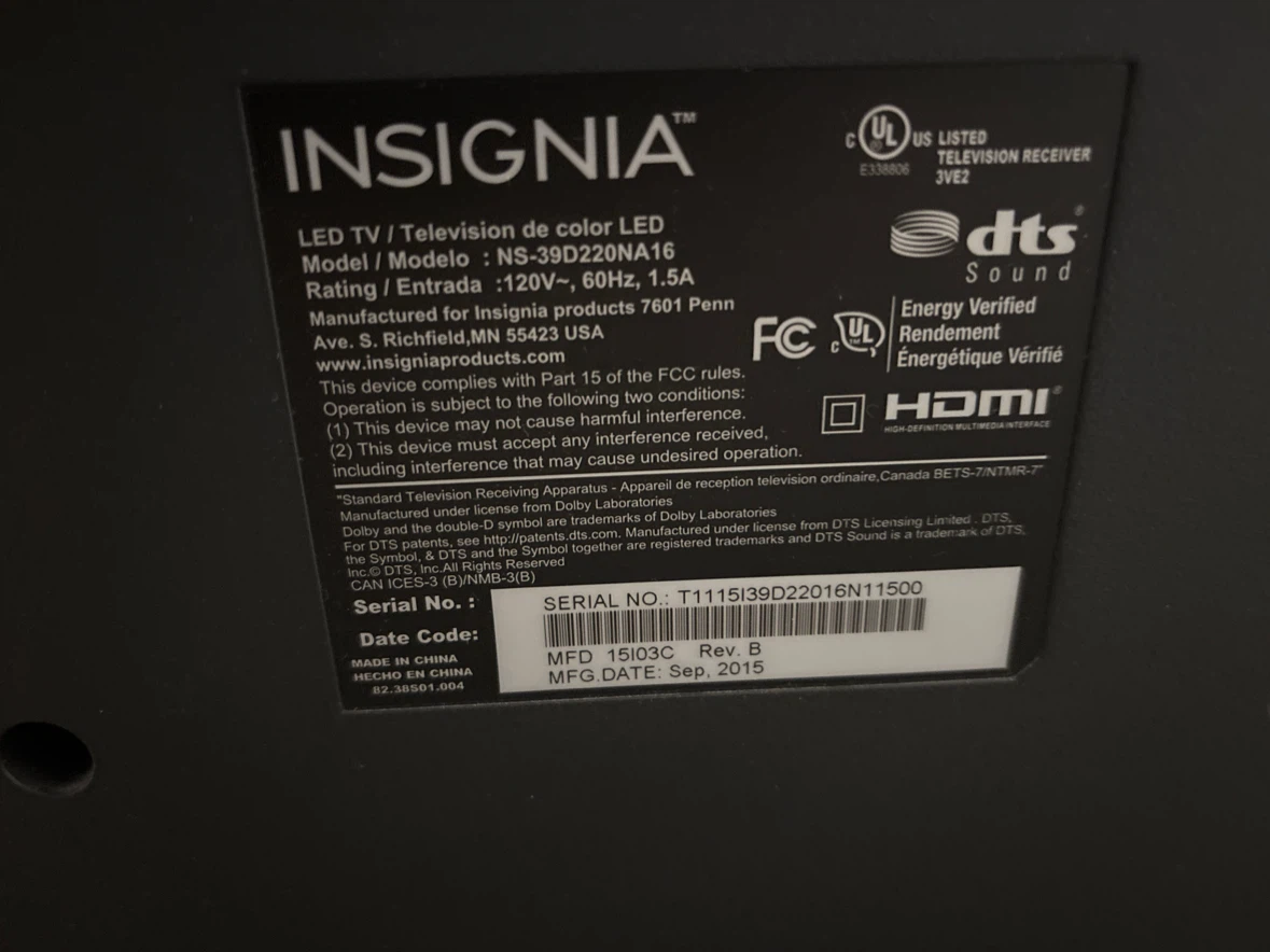 Insignia 39-inch LED TV NS-39D220NA16 - photo 2