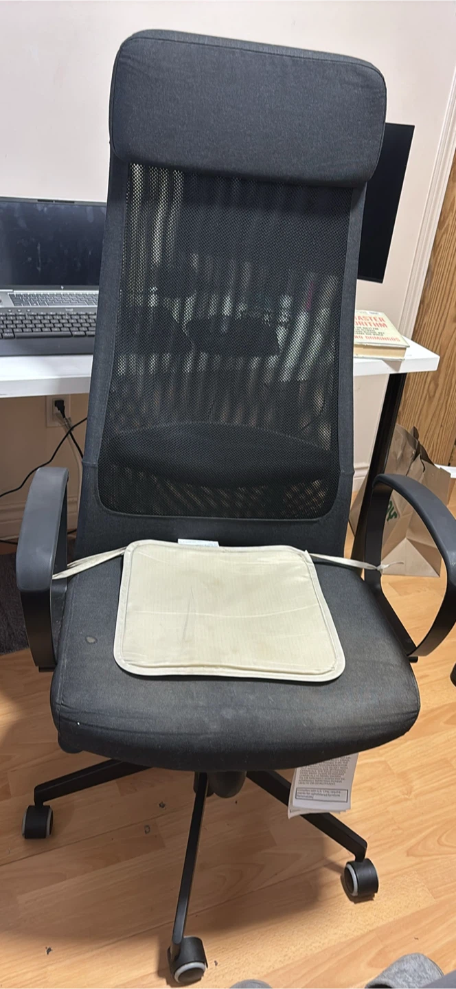 Black Office Chair with Mesh Back - photo 3