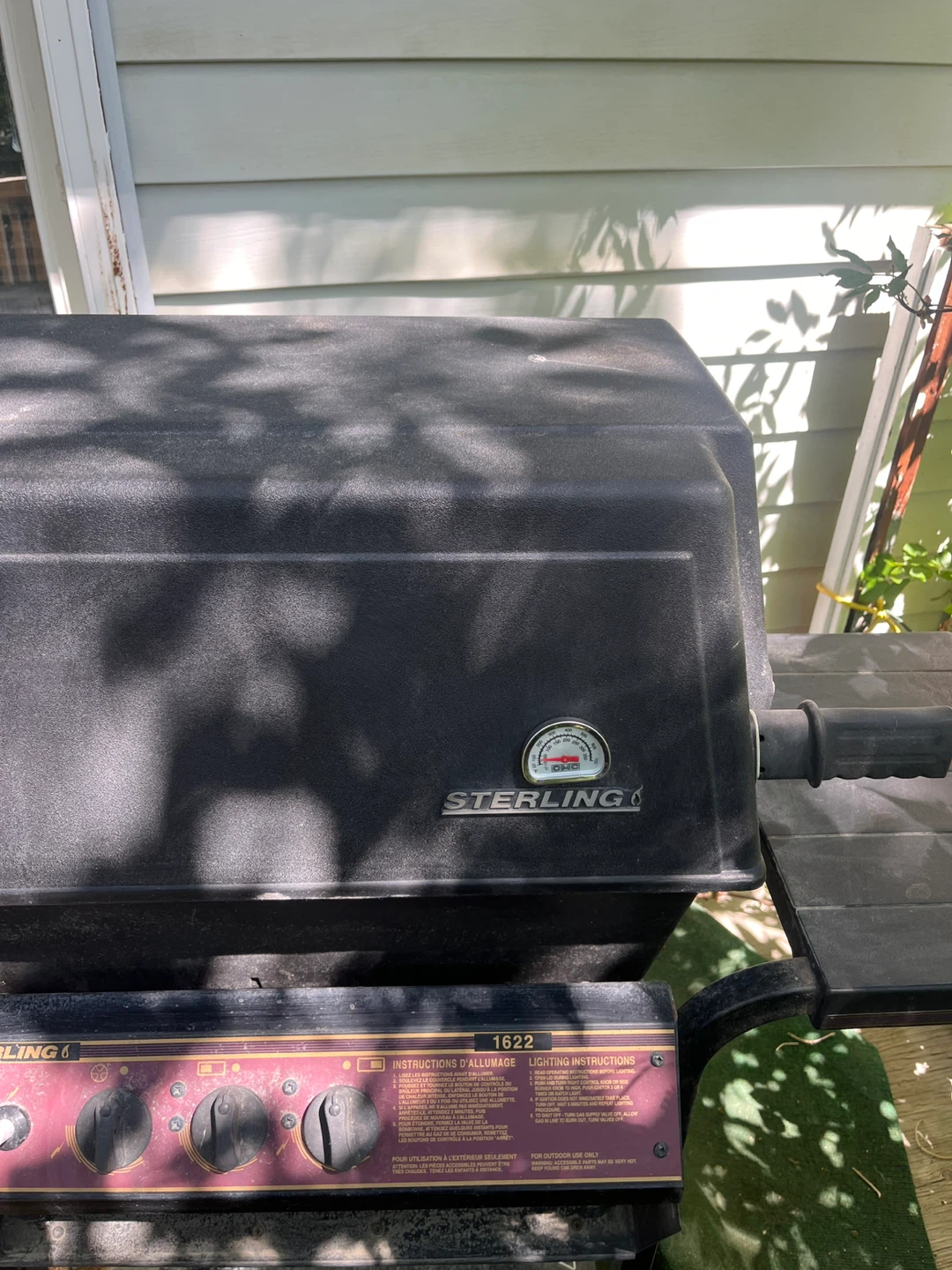 Sterling Propane BBQ Grill - photo 3