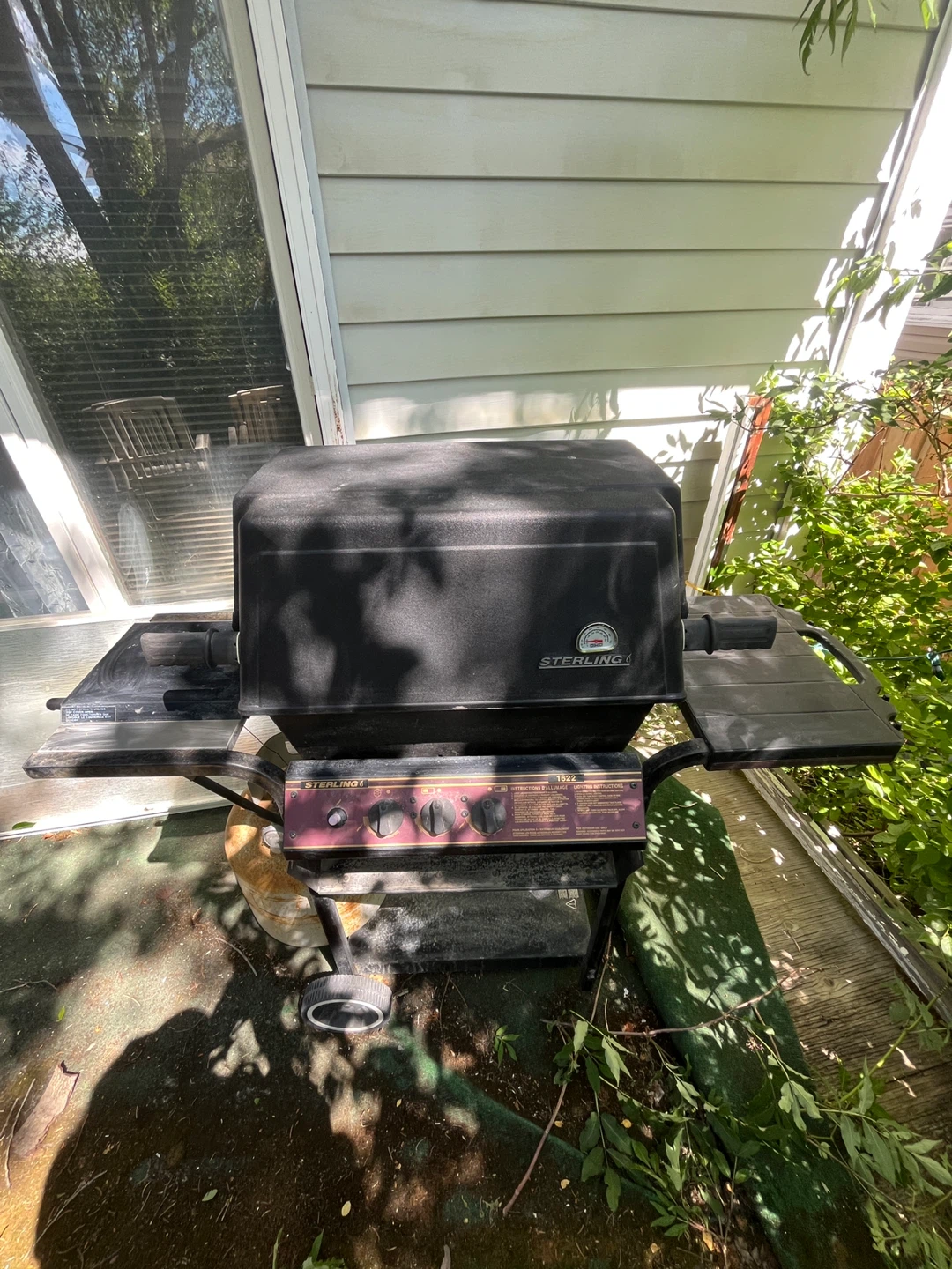 Sterling Propane BBQ Grill
