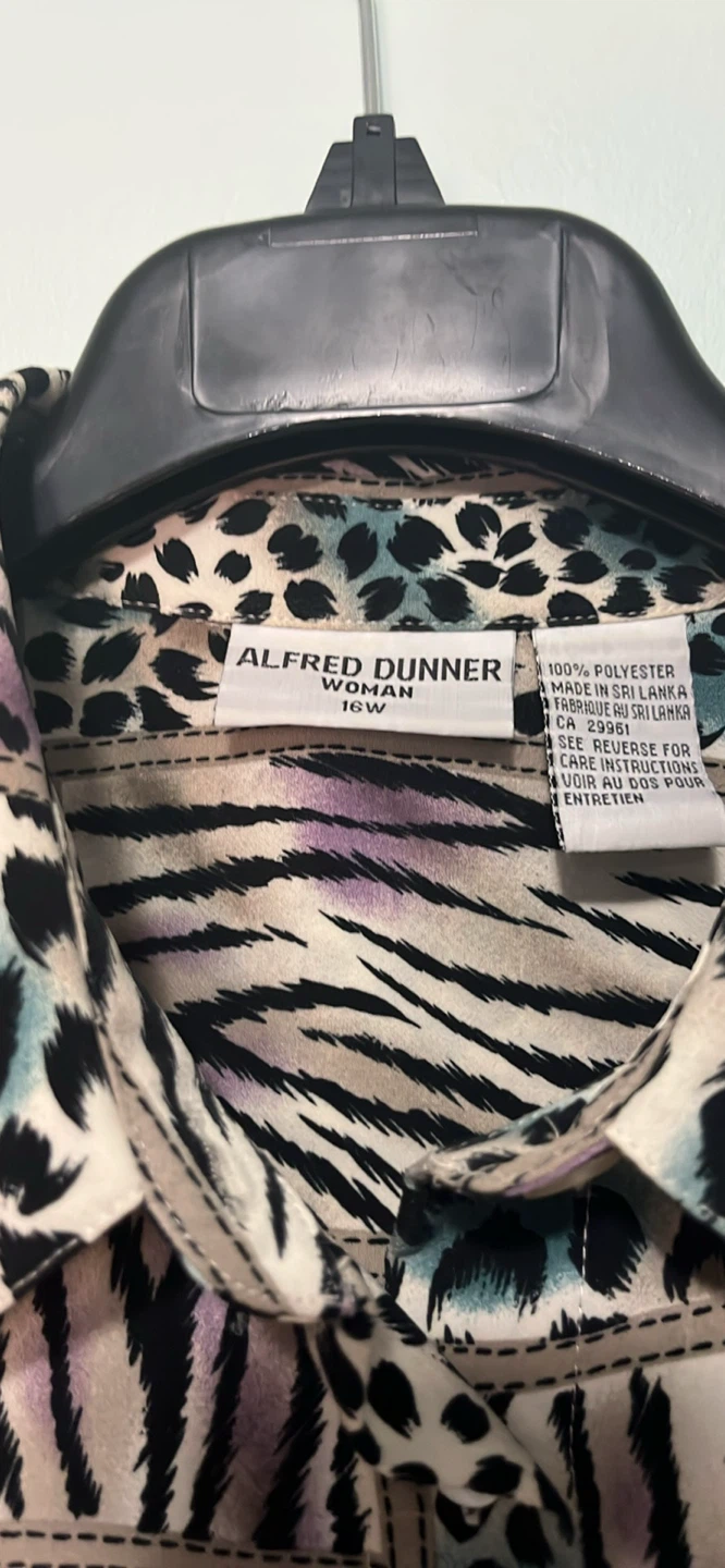 Alfred Dunner Woman 16W Button-Up Shirt