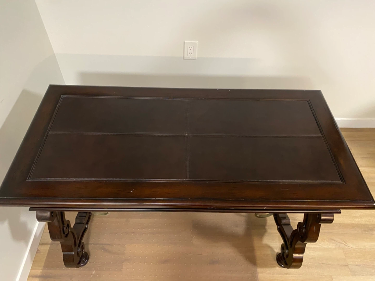 Leather top writing desk - photo 2