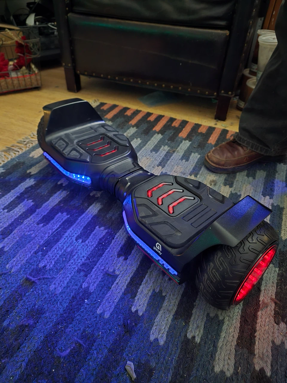 Gravity Hoverboard with LED Lights - photo 2