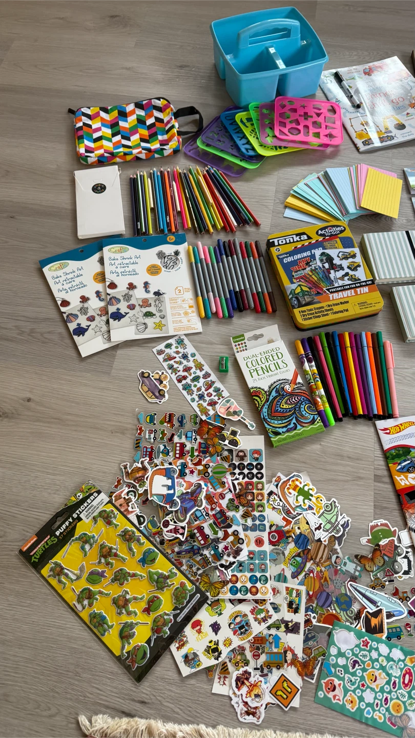 Massive bundle of art supplies/activity books for kids - photo 2