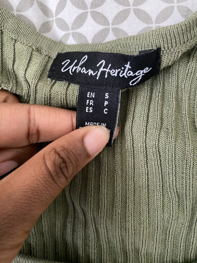 Urban Heritage Ribbed Long Sleeve Sweater - Size S