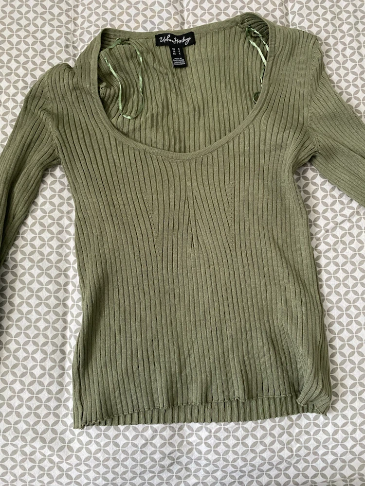 Urban Heritage Ribbed Long Sleeve Sweater - Size S - photo 3