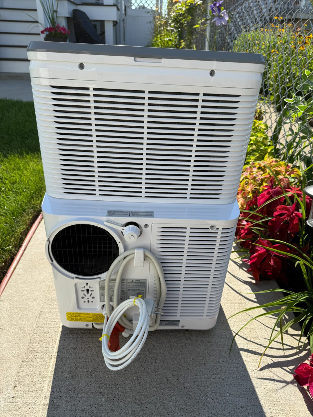 13,000 btus Portable Air Conditioner. $250.00 or best offer - photo 3