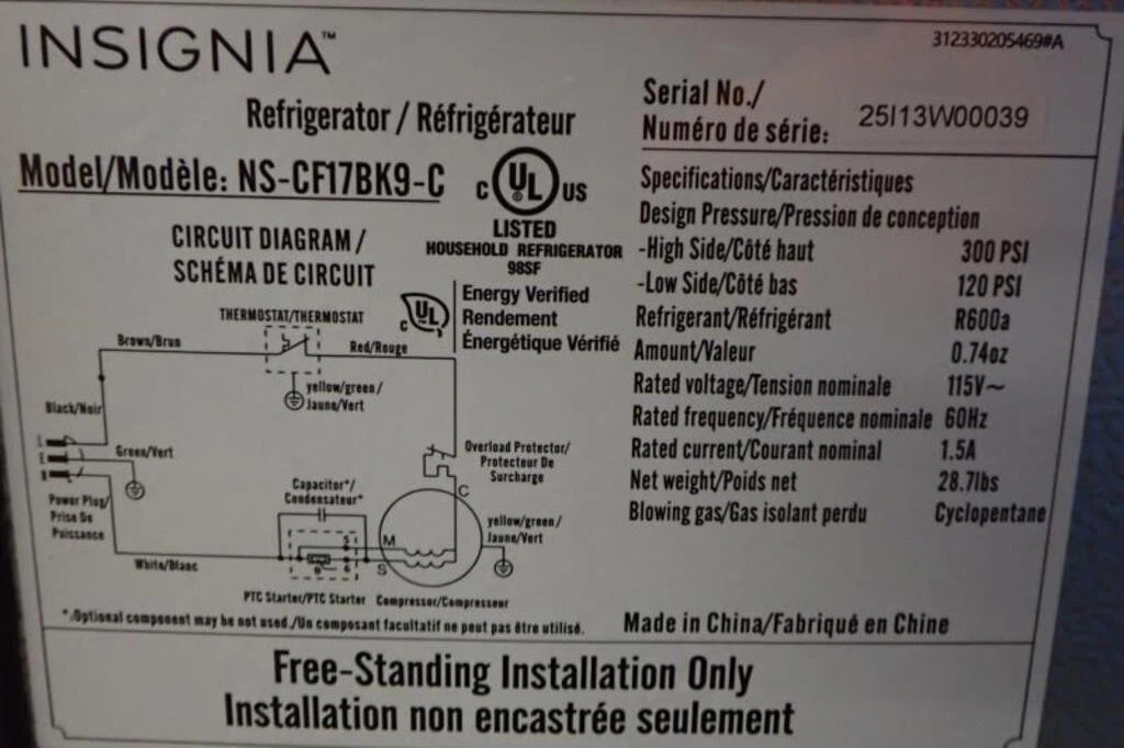 Insignia Small Refrigerator - photo 3