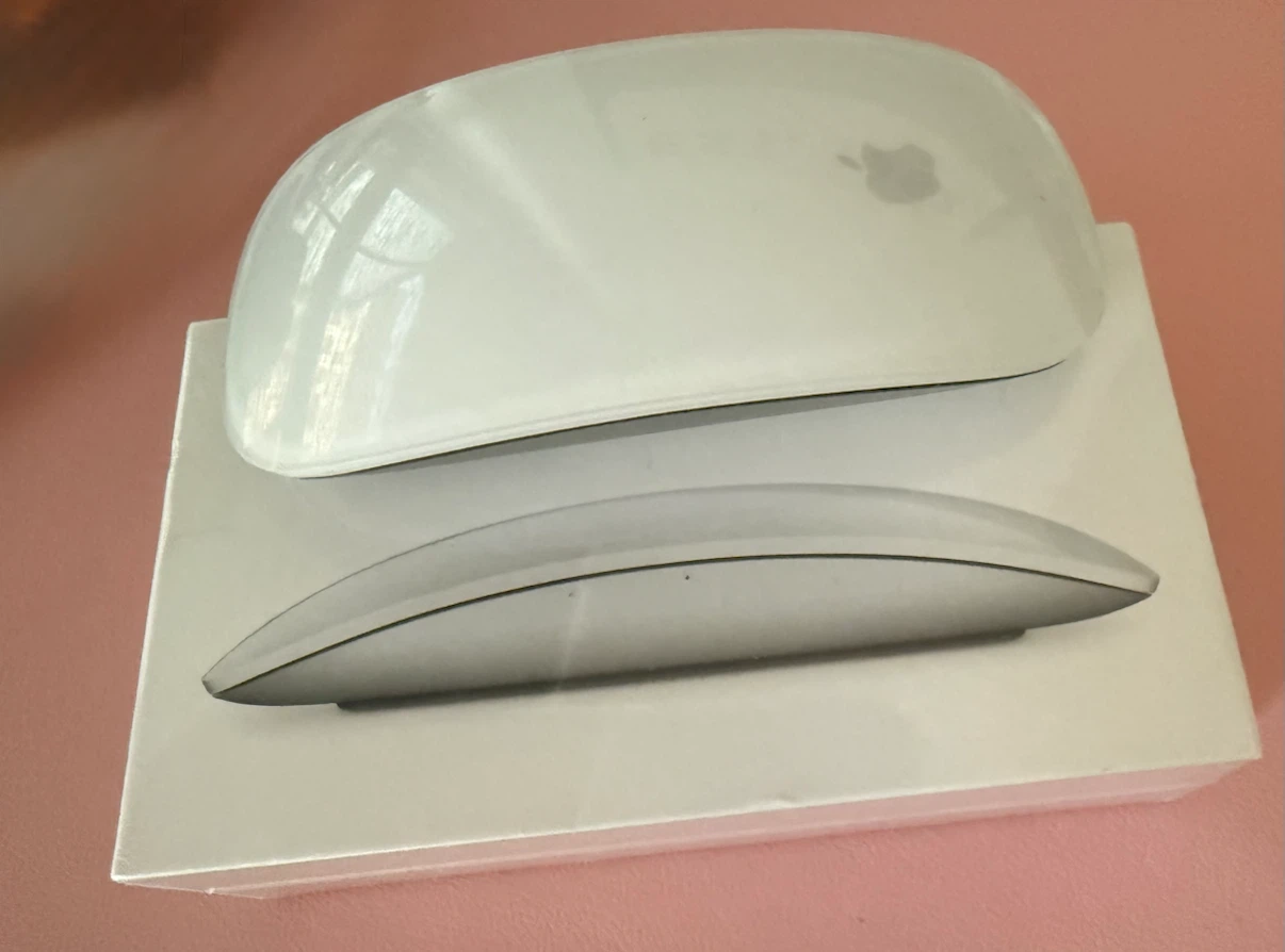 Apple Magic Mouse - photo 2