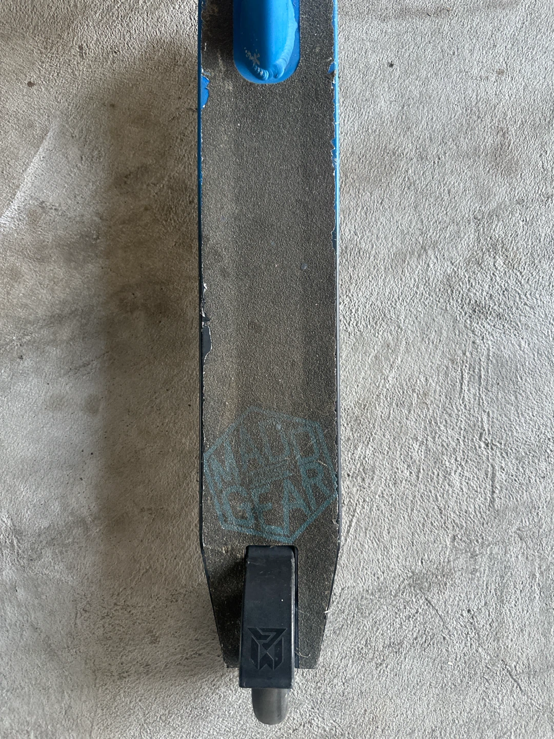 Blue Mad Gear Scooter - photo 3