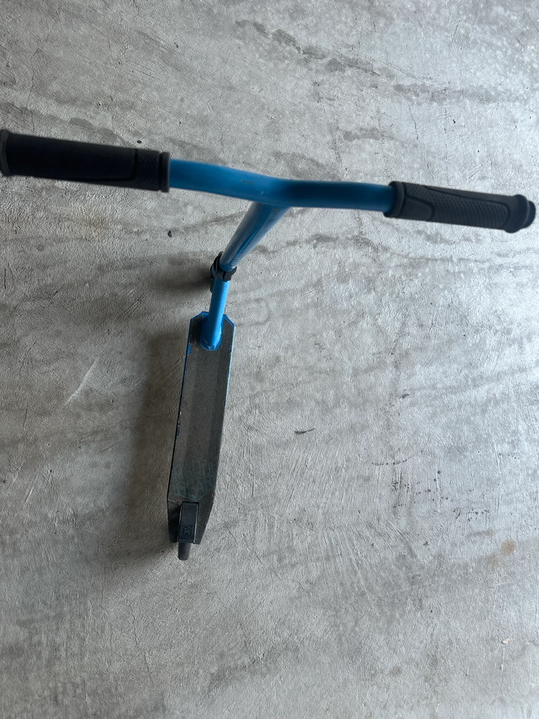 Blue Mad Gear Scooter - photo 4