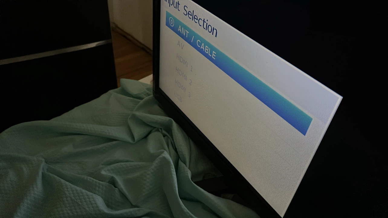 Toshiba Television 43 inches - photo 5
