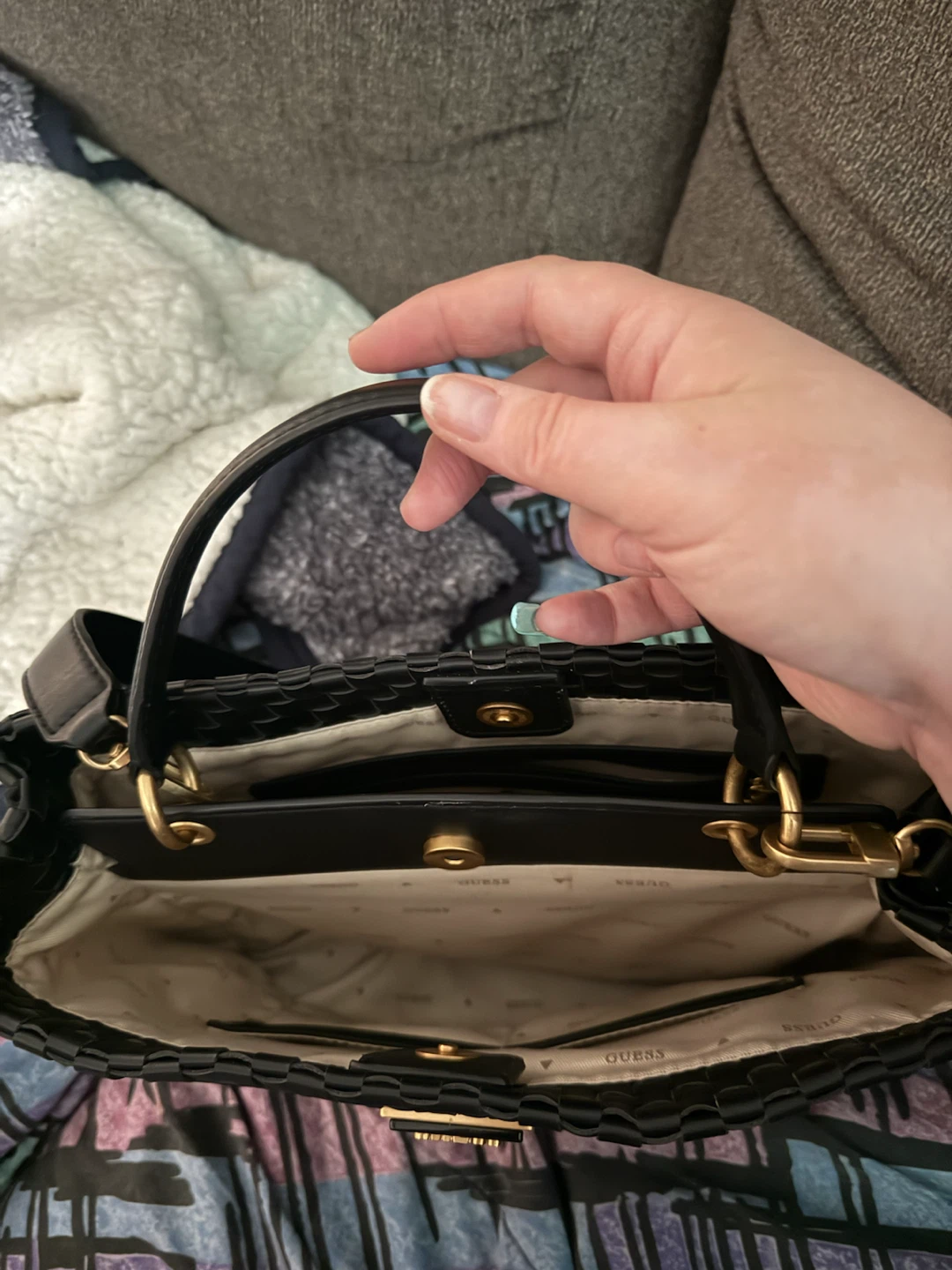 Guess Black Woven Tote Handbag - photo 3
