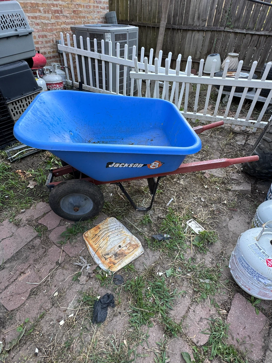 Jackson Wheelbarrow