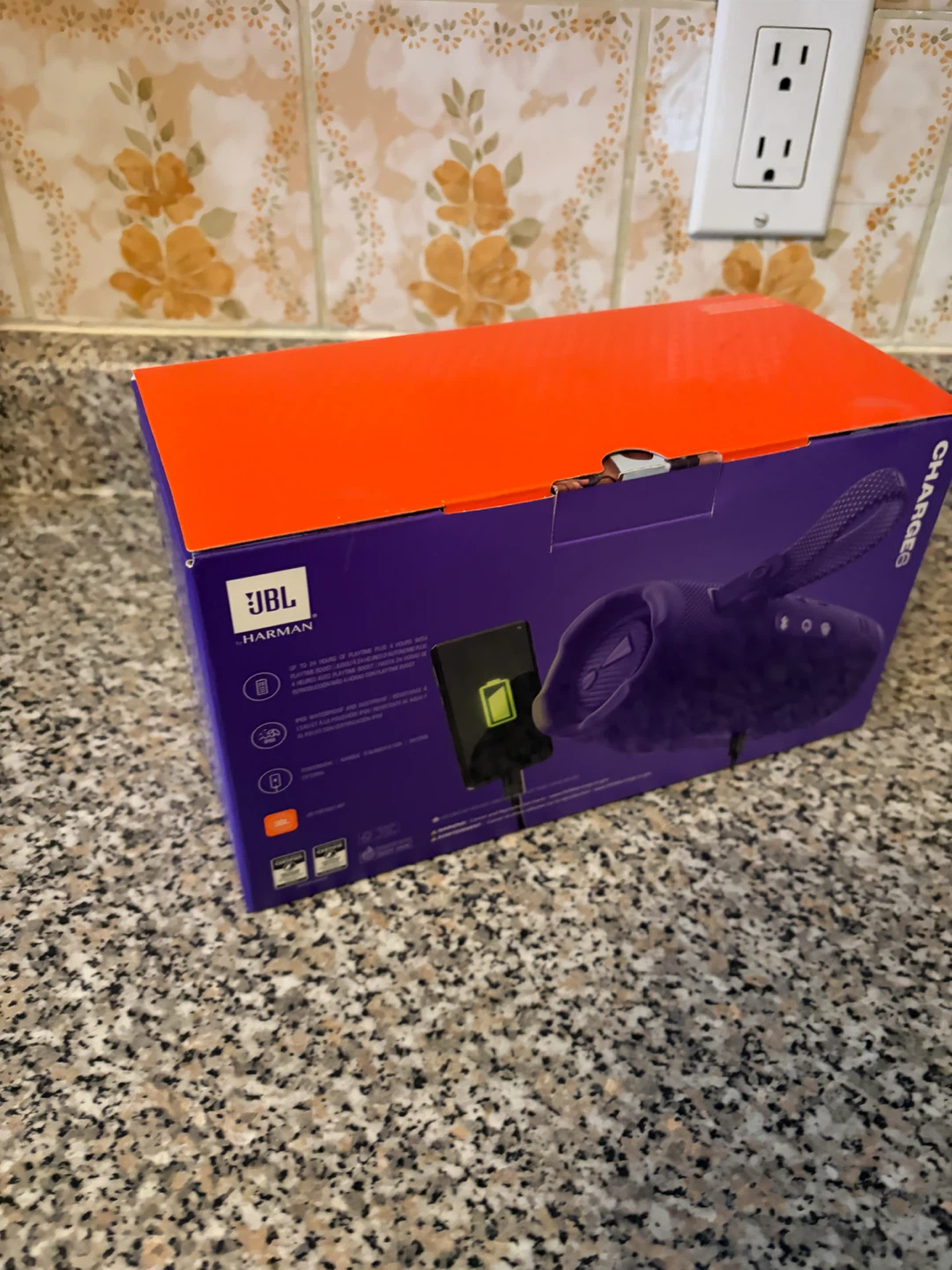 New! JBL Charge 6 Portable Waterproof Bluetooth Speaker - photo 2