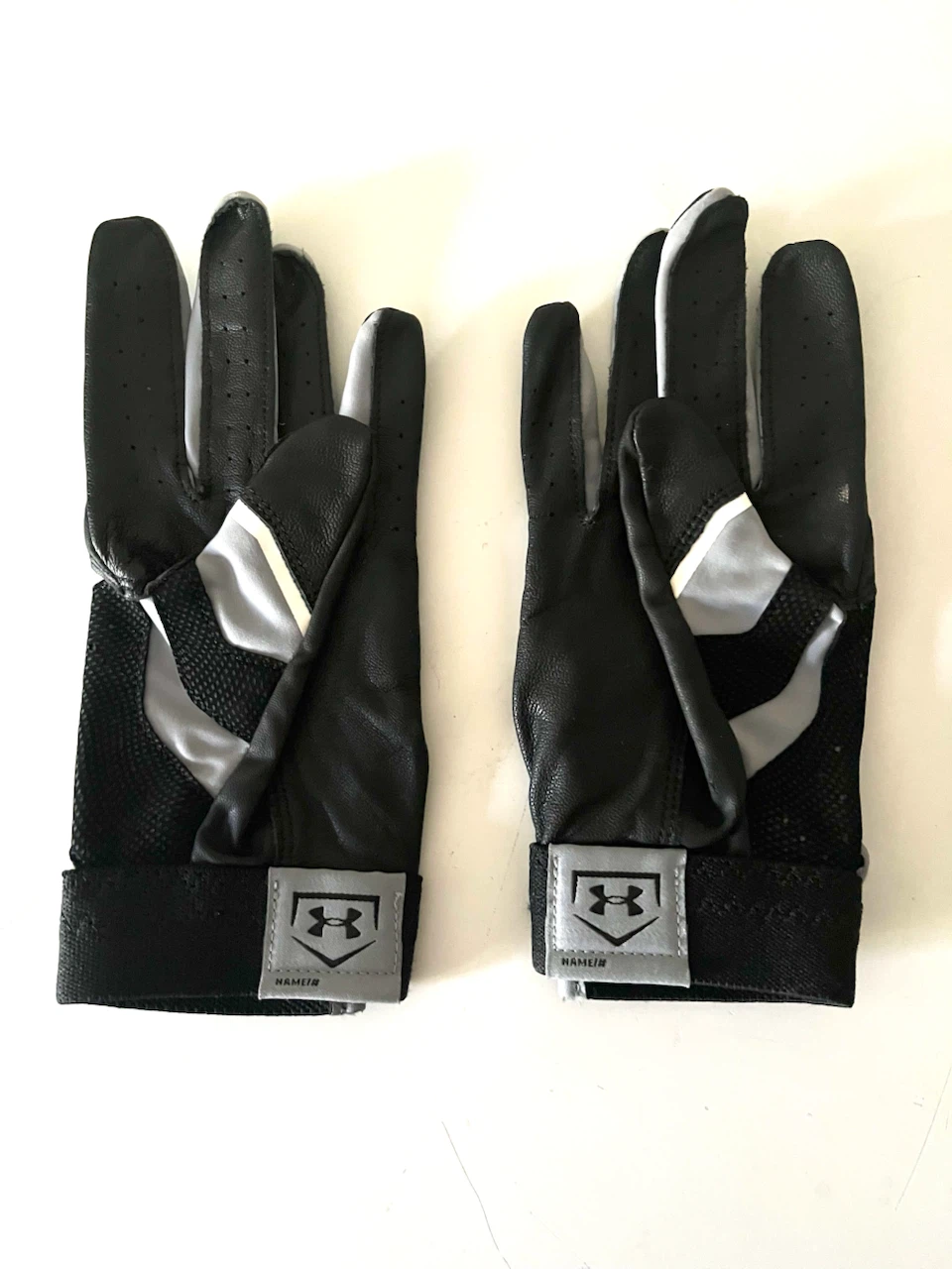 Under Armour Batting Gloves - photo 2