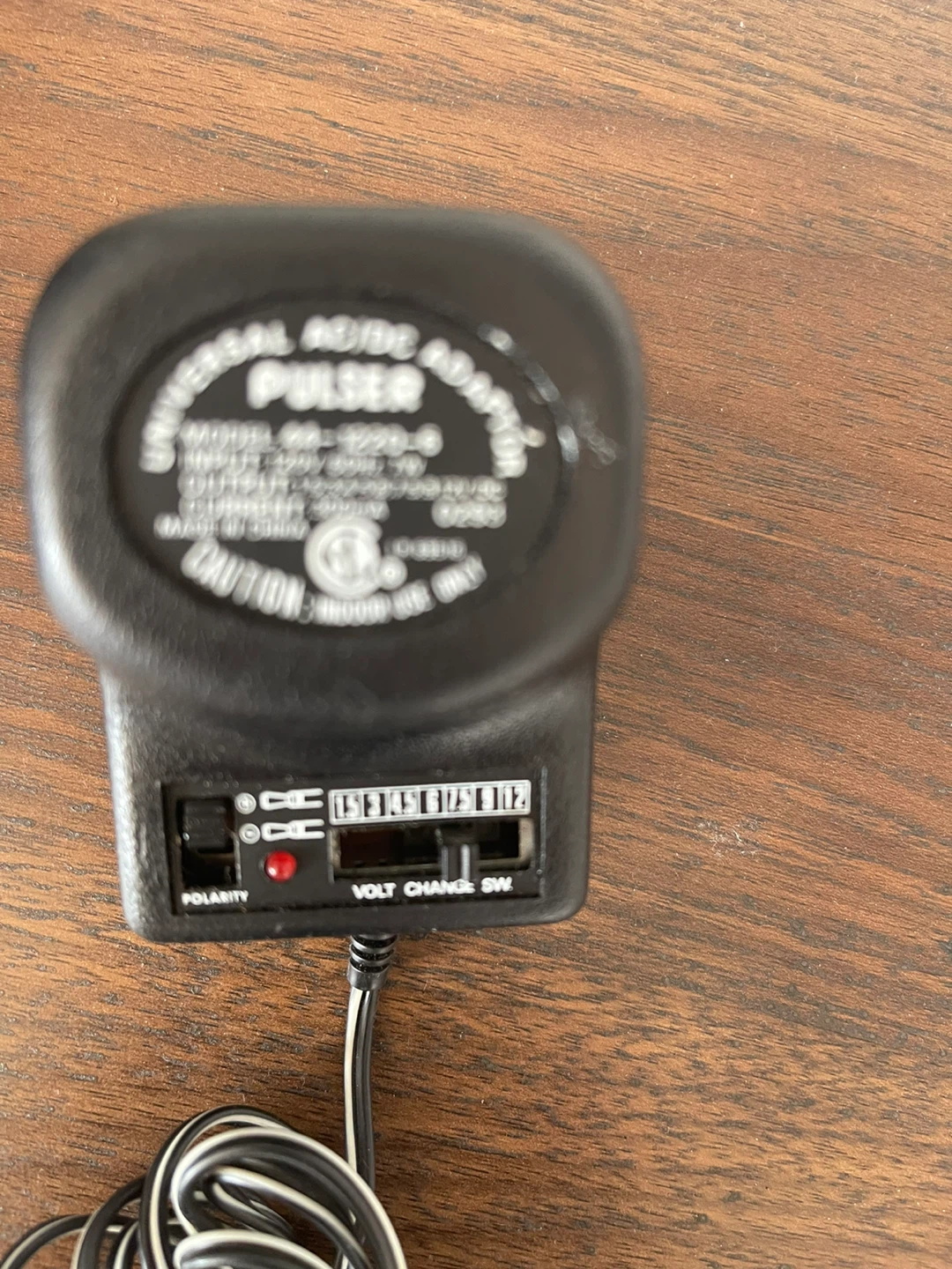 Pulser Universal AC/DC Adapter - photo 4