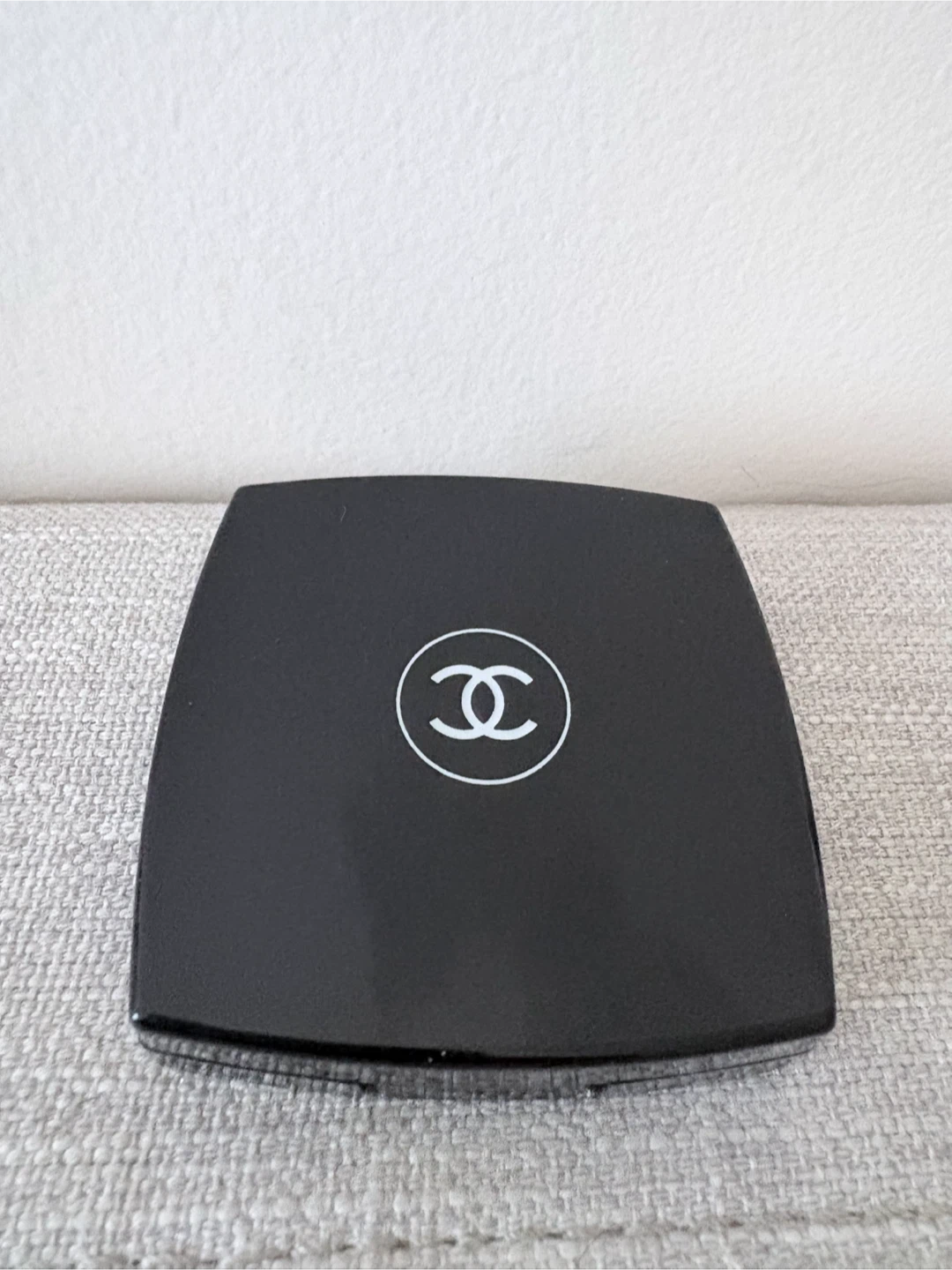 Chanel Les 4 Ombres Quadra Eyeshadow Palette  302 Clair-Obscur - photo 2