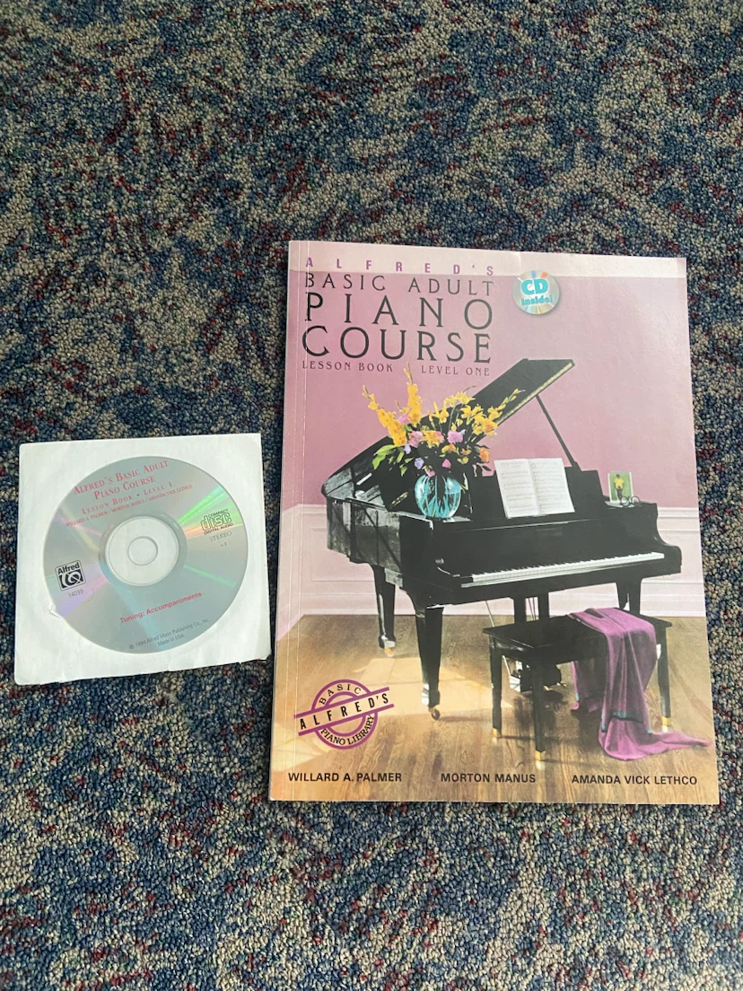 Alfred's Basic Adult Piano Course Level One Lesson Book with CD