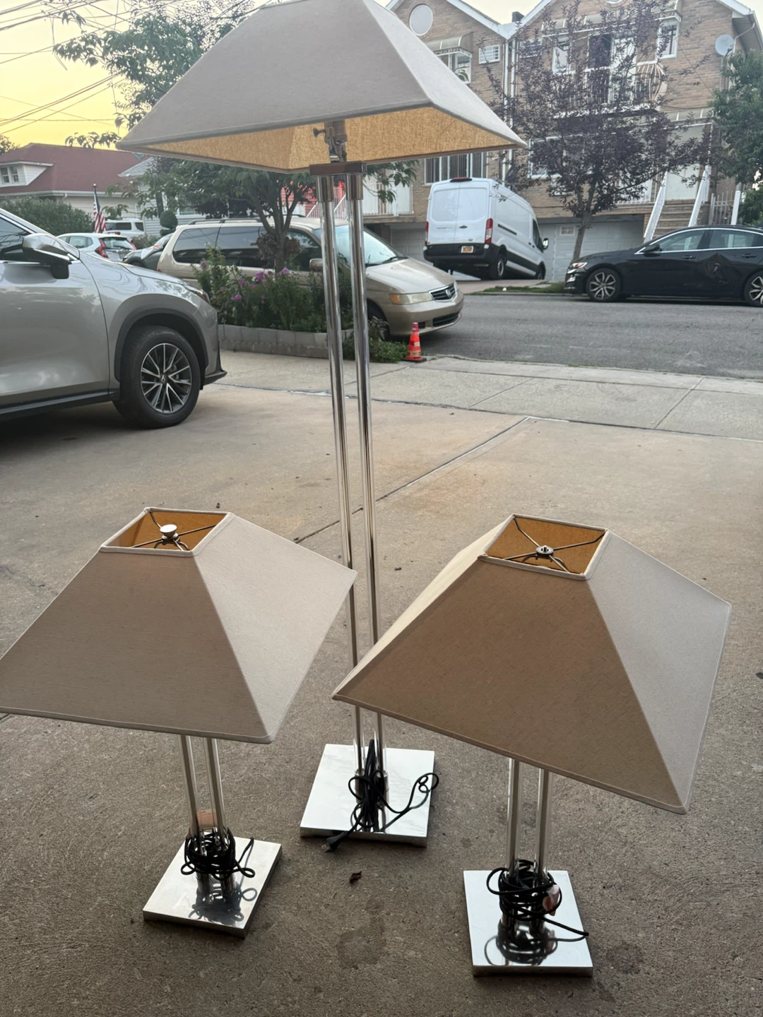 Set of 3 Modern Square Shade Lamps - photo 2