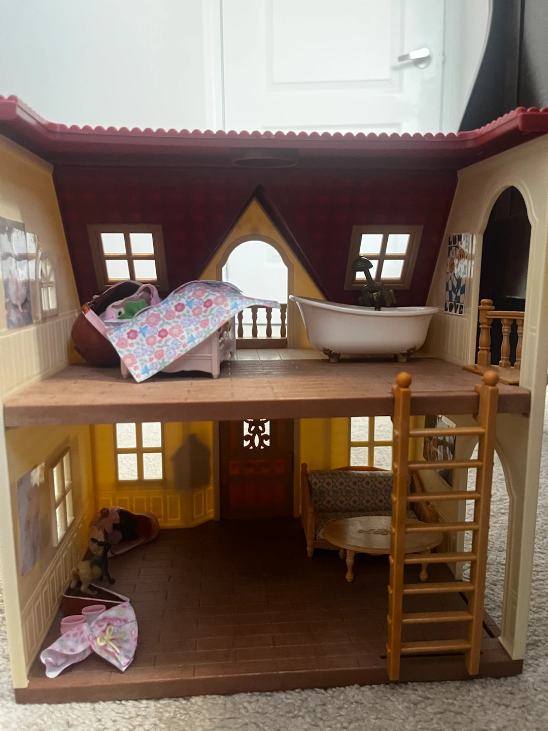 Calico Critter bunny and baby’s family + house and furniture - photo 2