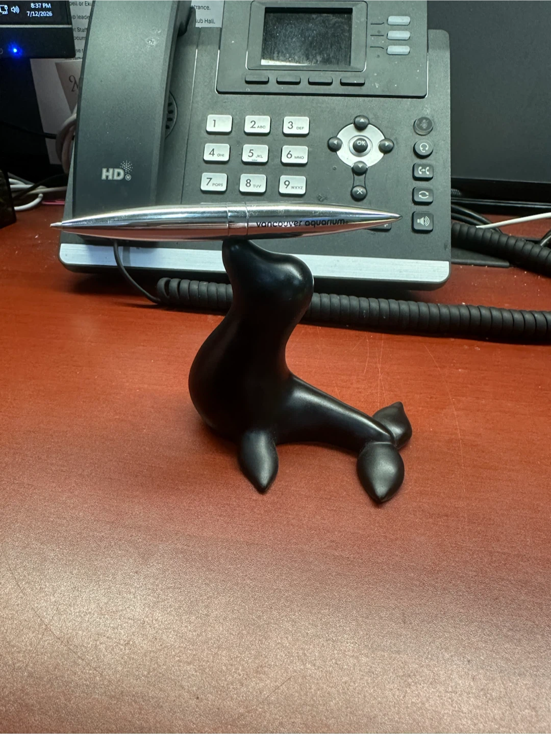 Vancouver Aquarium Seal Pen Holder