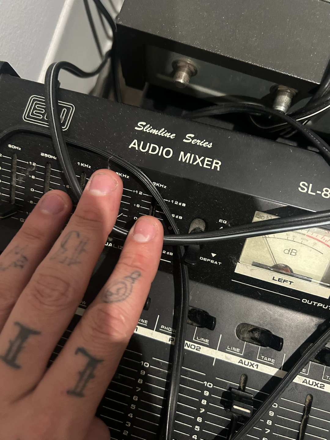 Gemini SL-800 Slimline Series Audio Mixer - photo 2