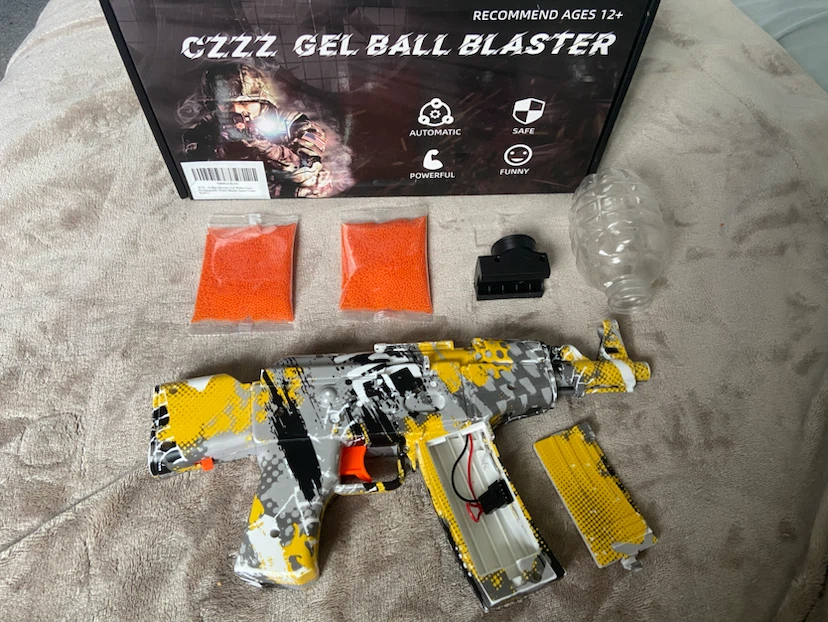 Fast shooting gel blaster - photo 2