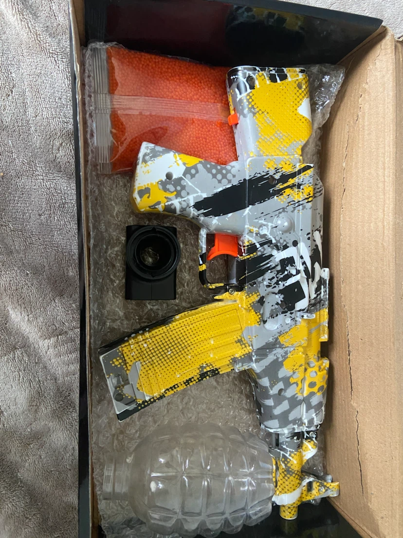 Fast shooting gel blaster - photo 3