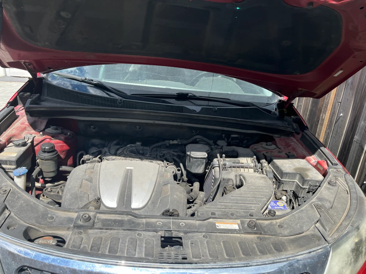 Car - photo 2