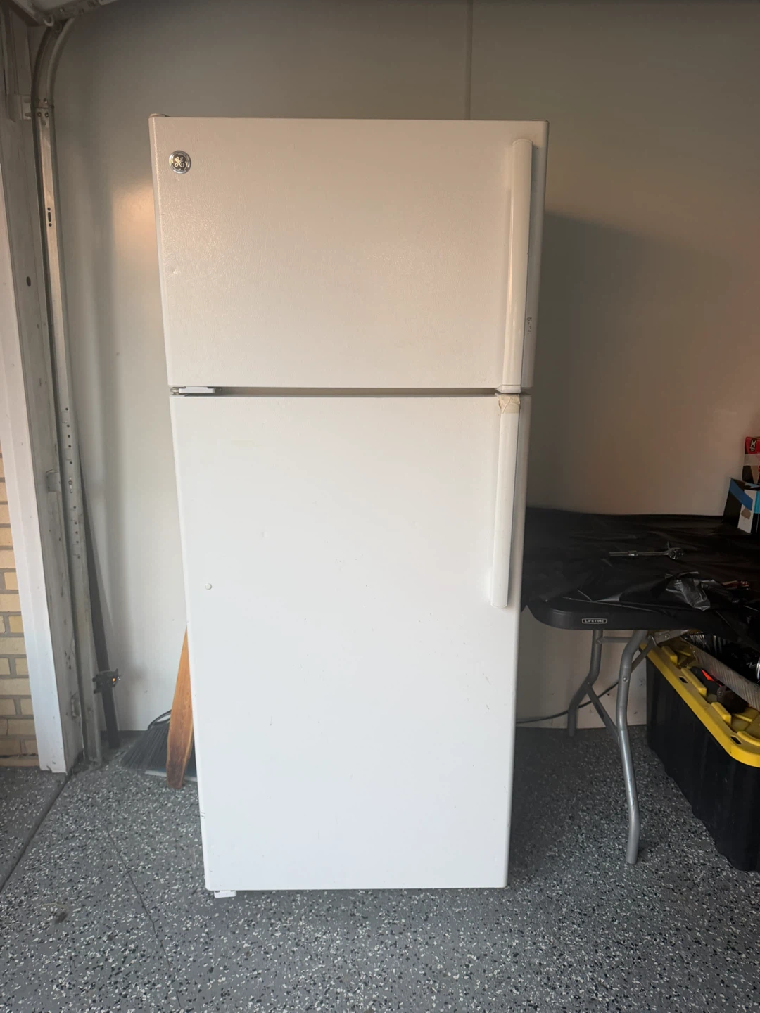 GE Refrigerator