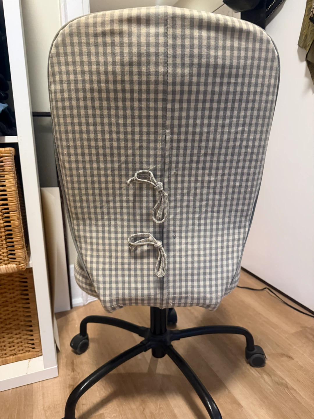 IKEA office chair - photo 3