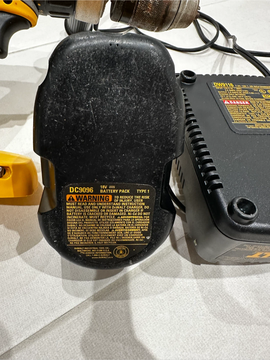 DeWalt 18V XRP Cordless Hammer Drill with Charger - photo 4