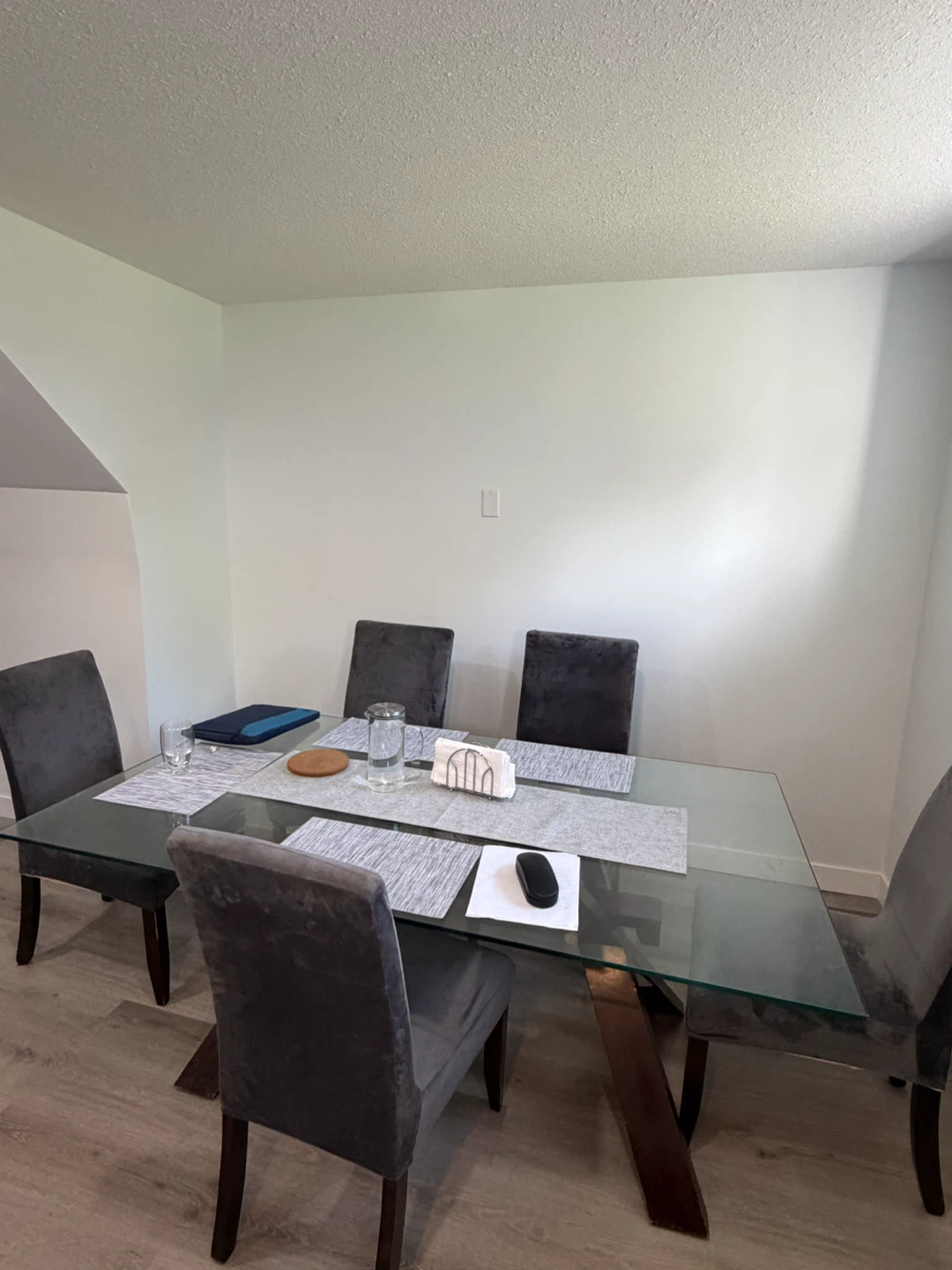 Modern Glass Dining Table with Chairs – Excellent Condition - photo 2