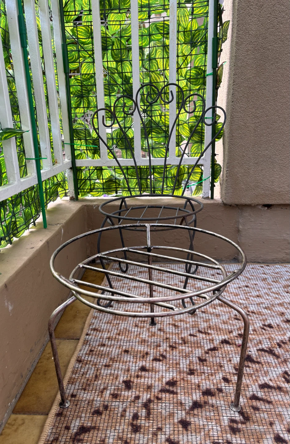 Set of 2 Decorative Metal Plant Stands - photo 3