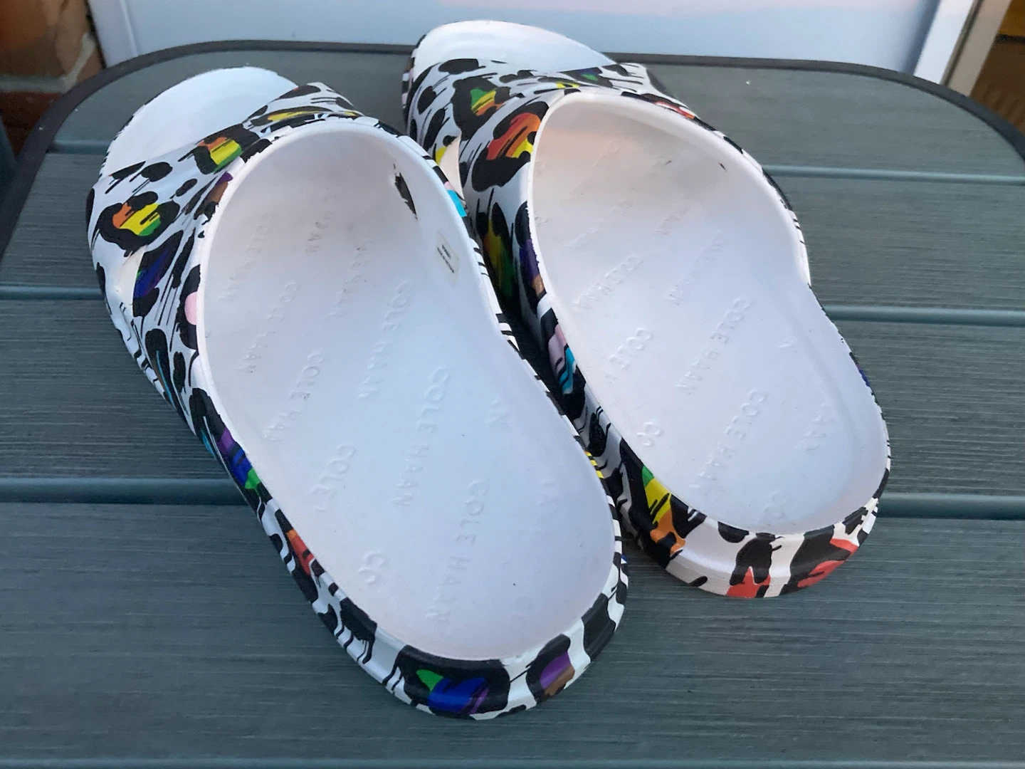 NEW Women’s Cole Haan Slides Size 7 - photo 2