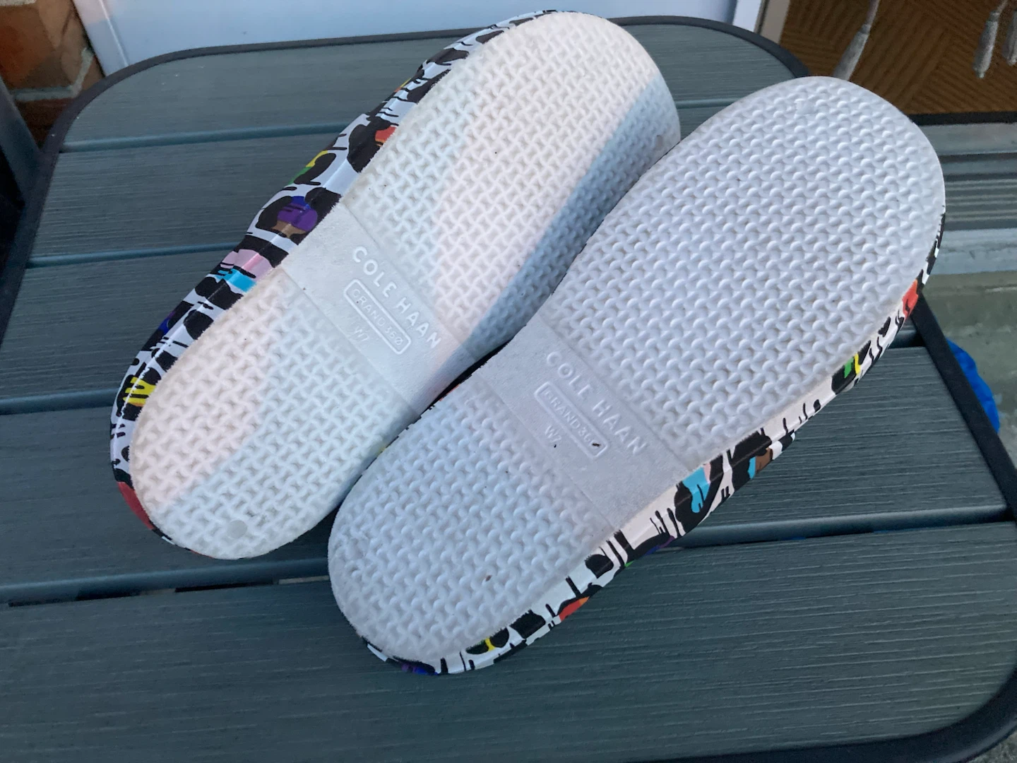 NEW Women’s Cole Haan Slides Size 7 - photo 3