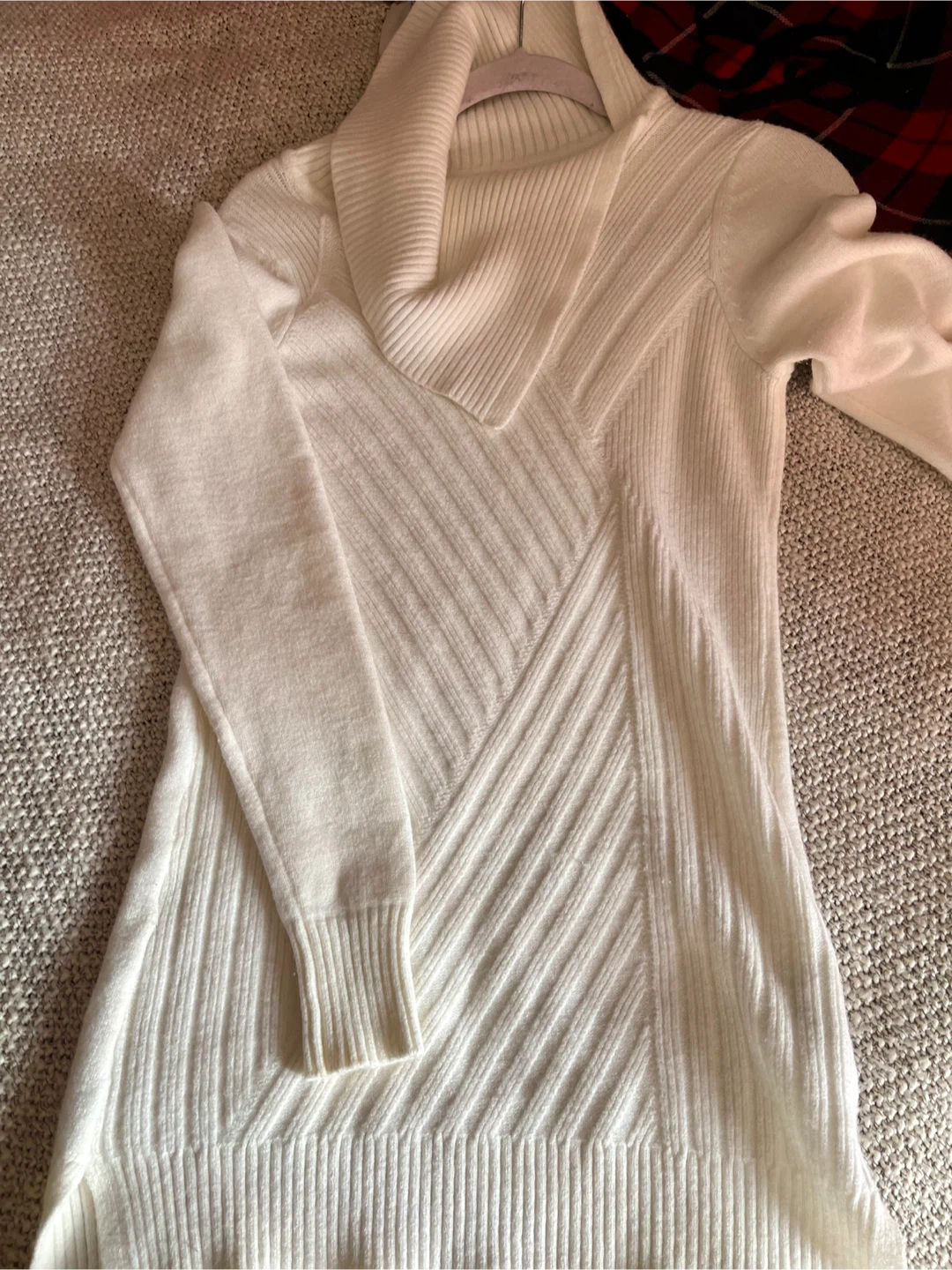 LE CHÂTEAU Women's Cream Sweater Dress - photo 4