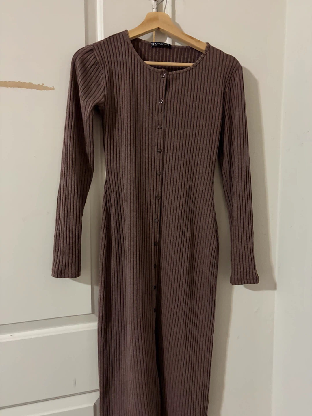 Zara Ribbed Button-Up Midi Dress