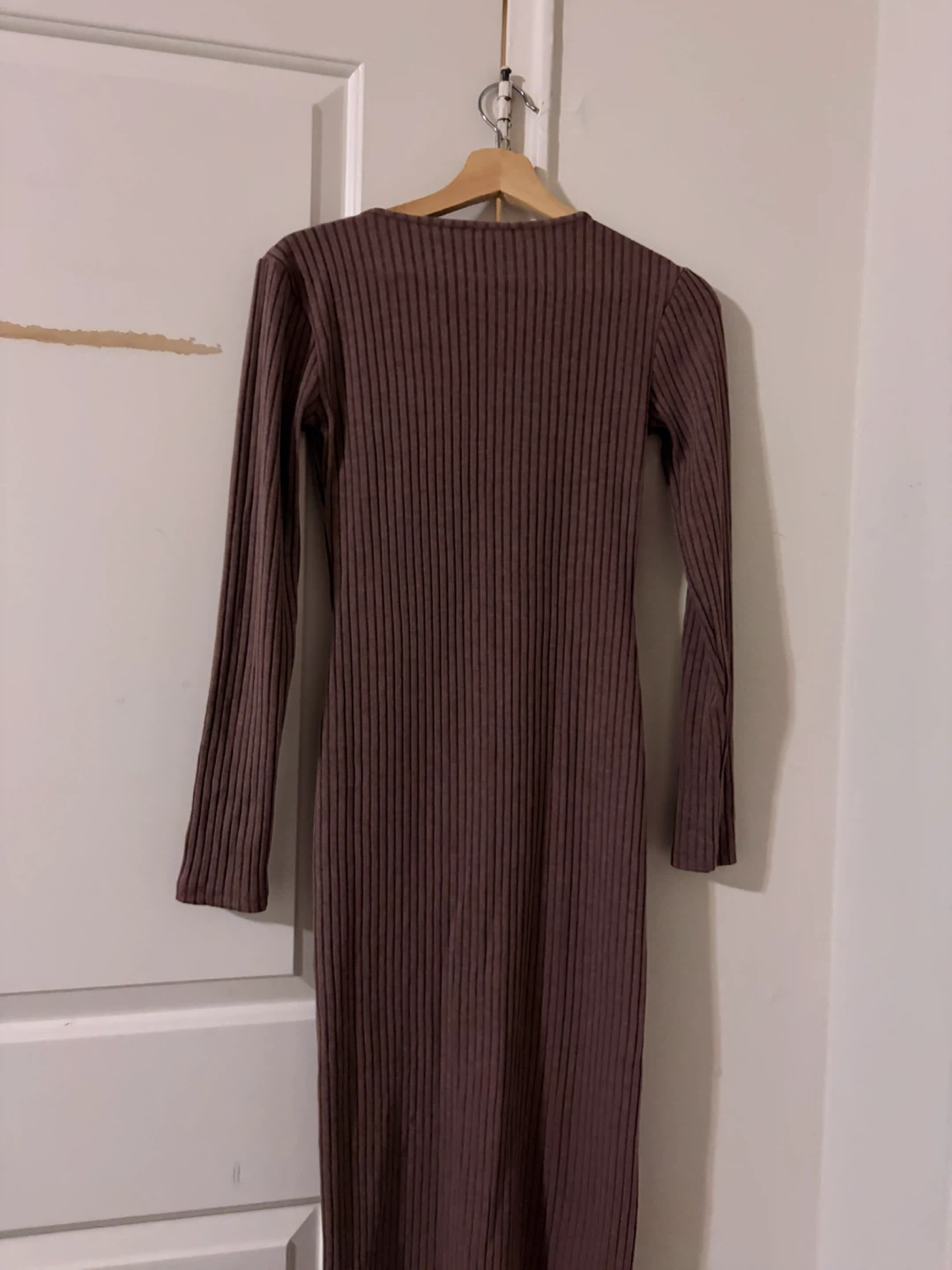Zara Ribbed Button-Up Midi Dress - photo 3