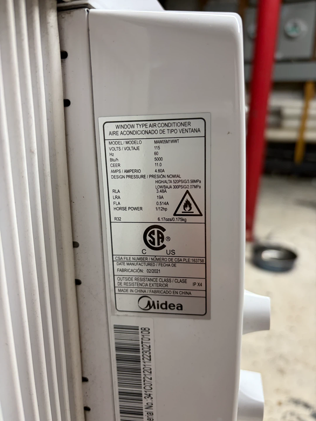 Midea Window Air Conditioner - photo 2