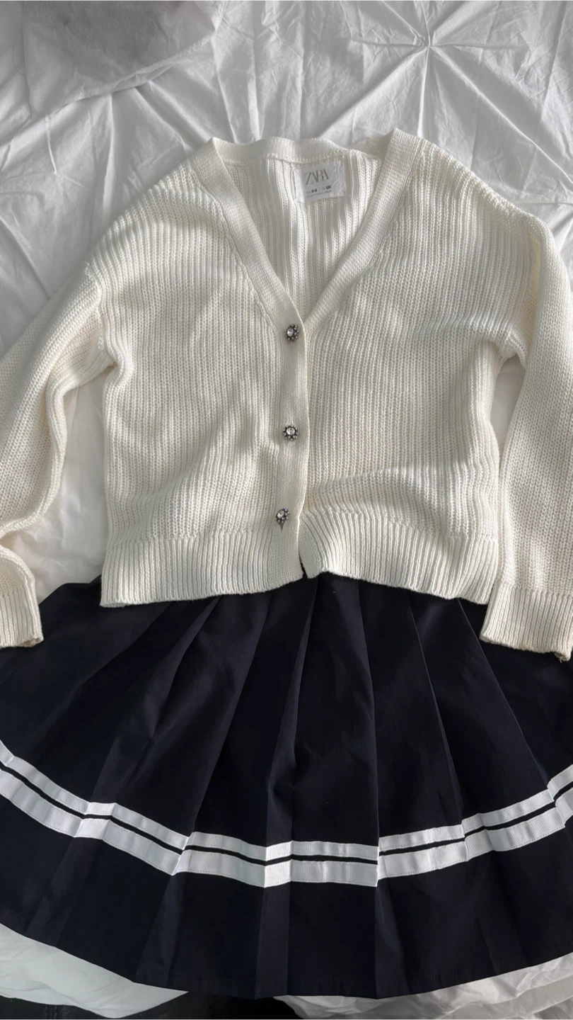 Zara White Knit Cardigan with Rhinestone Buttons