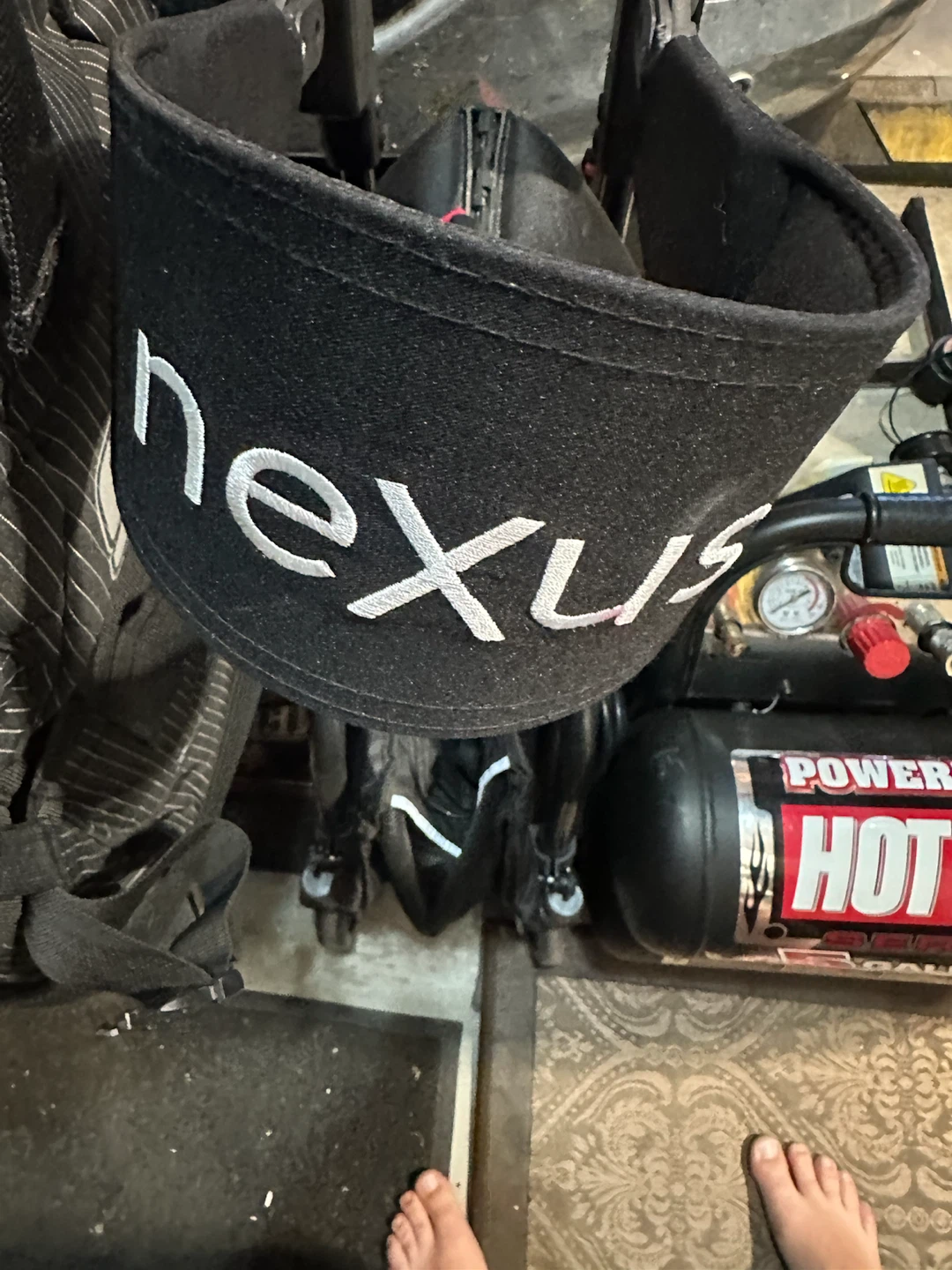 Nexus Walker with Seat and Bag - photo 2