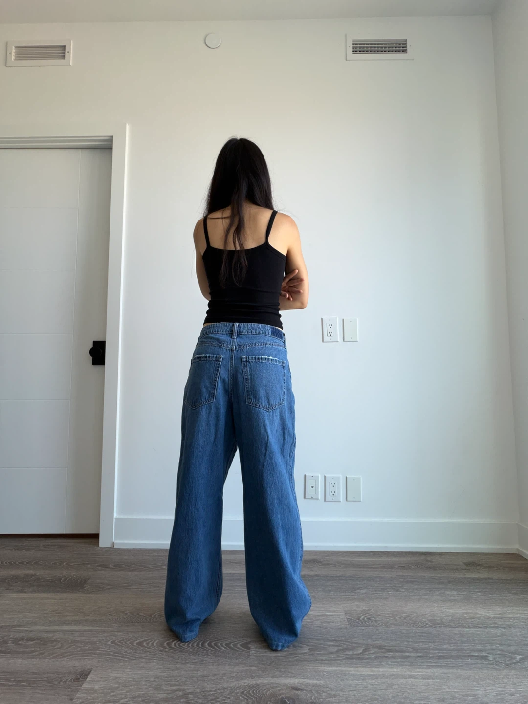 Hollister Ultra High-Rise Baggy Jeans w29 - photo 3