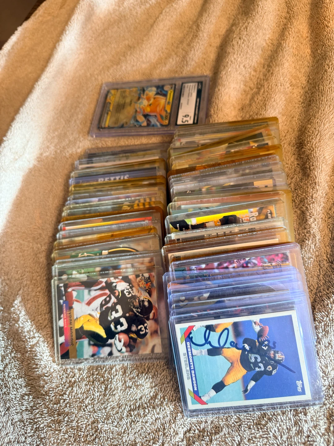 NFL CARDS FROM 90’s NUMBERED/ROOKIE CARDS - photo 4