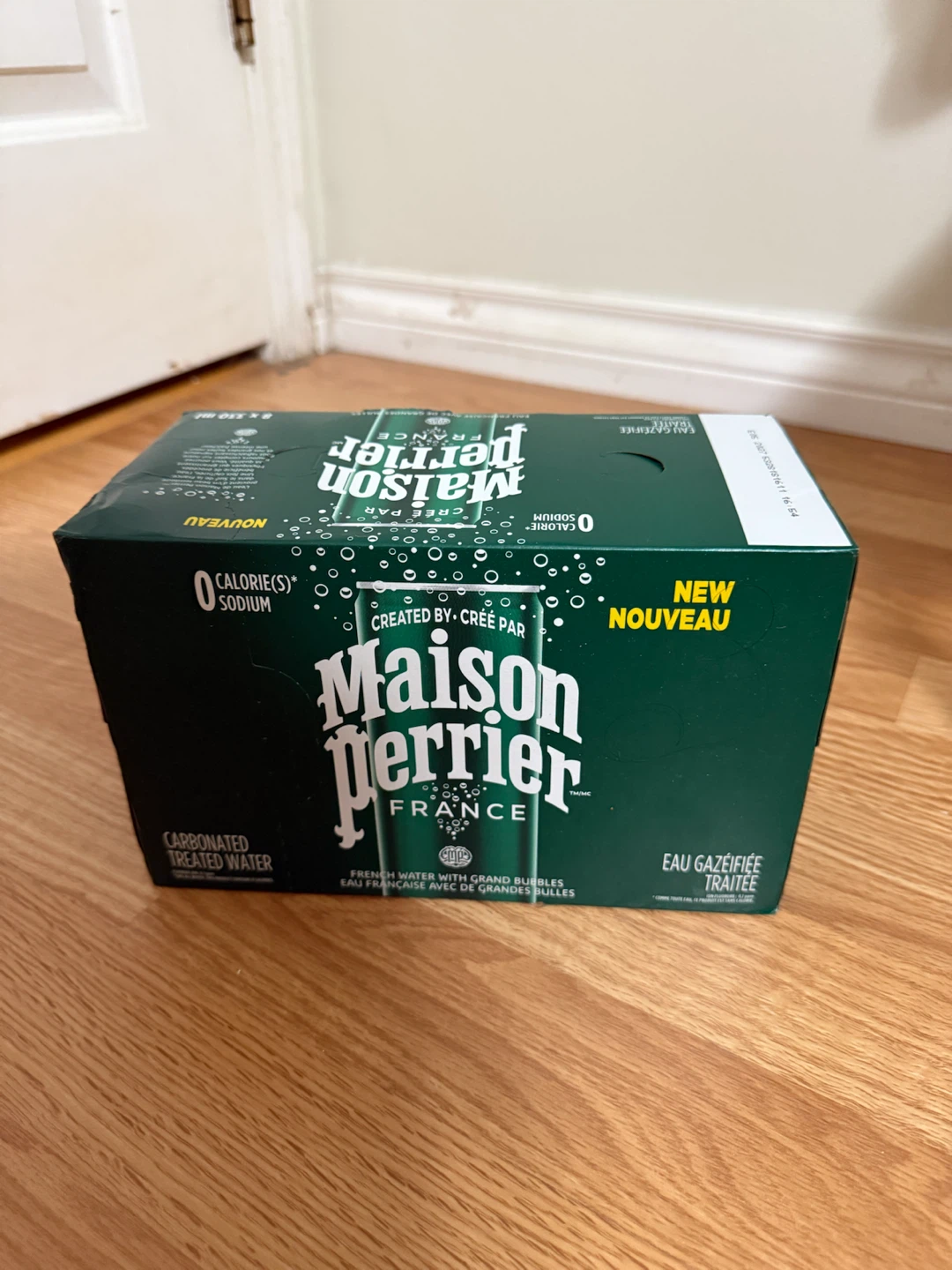 Maison Perrier French Carbonated Water - 8 x 330 ml