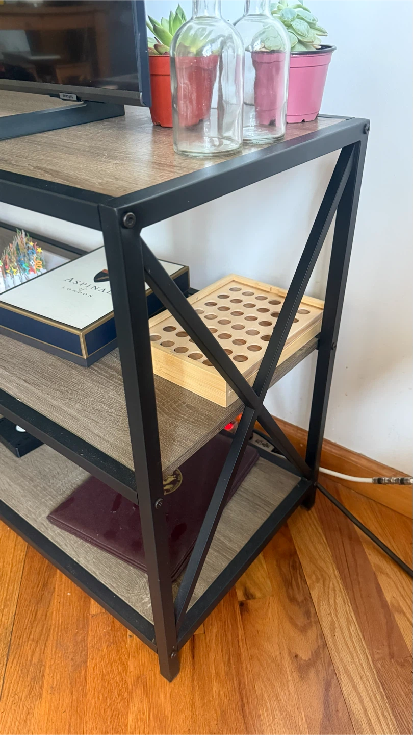 TV stand - photo 2