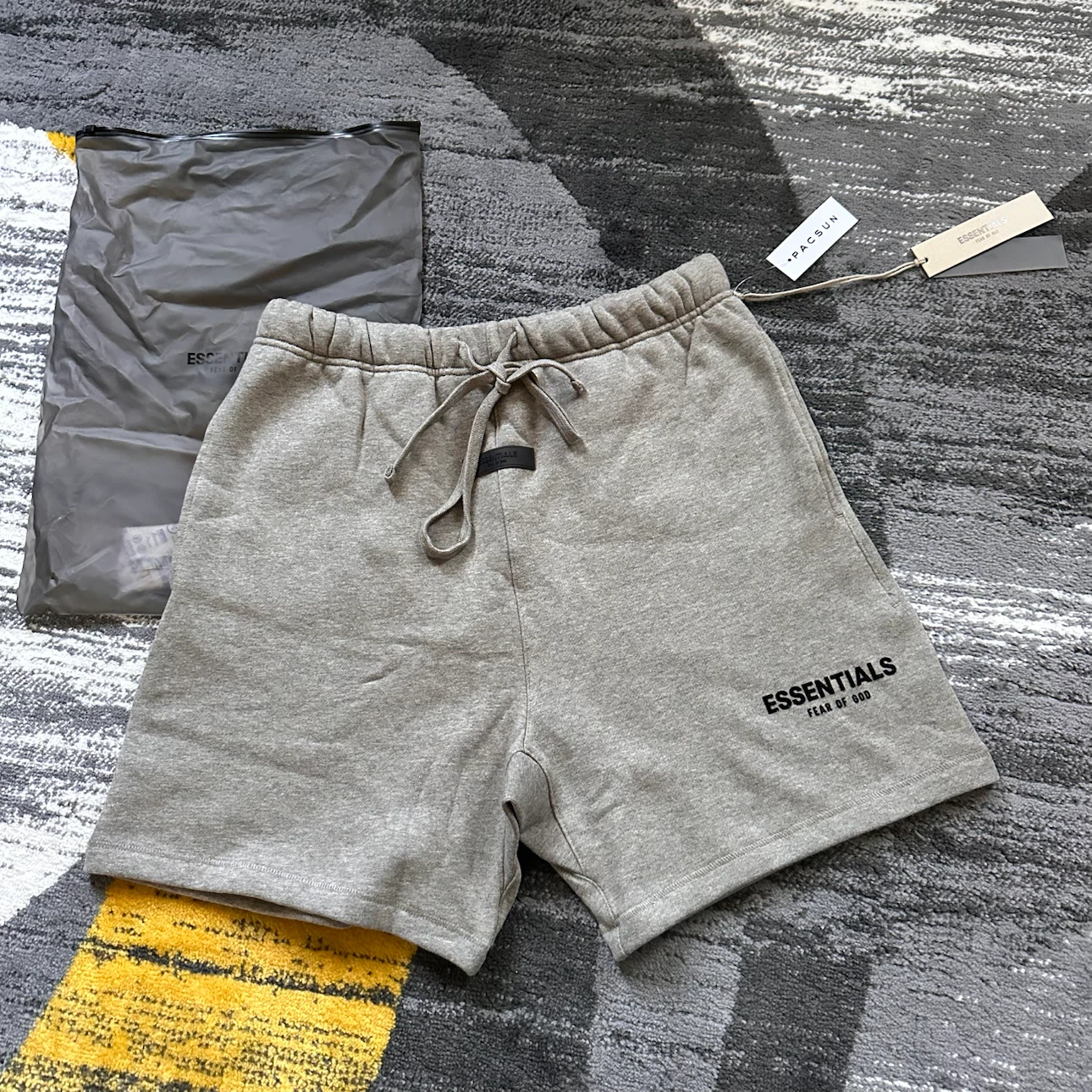Dark Oatmeal Essentials Shorts