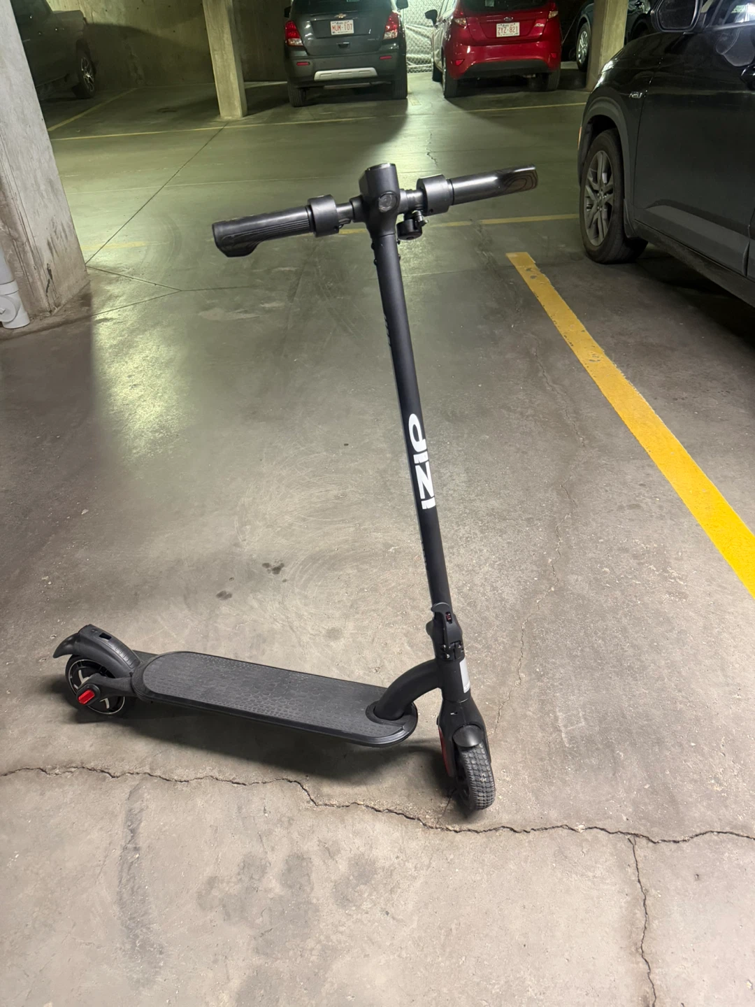 Izip  Electric Scooter